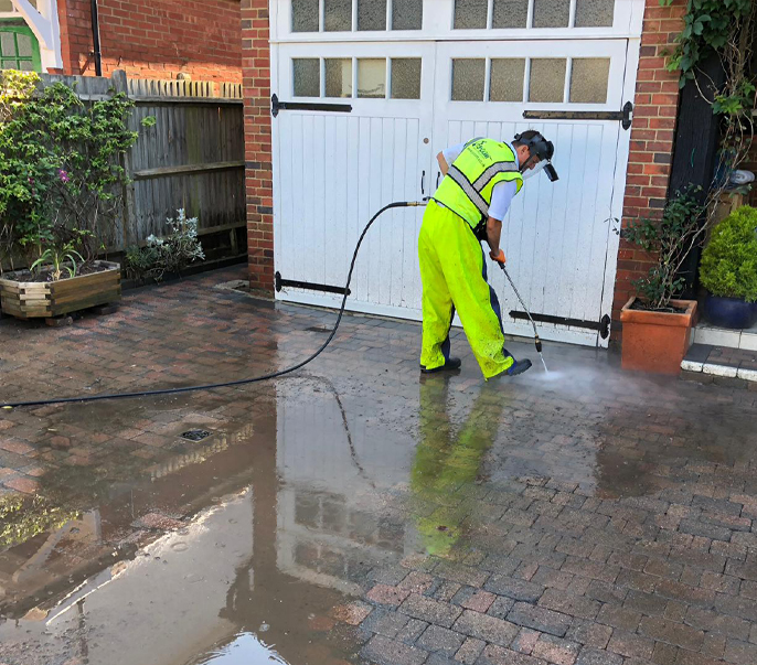 Professional Power Washing Cleaning Services
